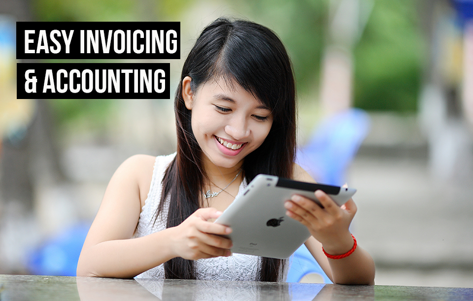 Invoicing and accounting can be uncomplicated with Debitoor!