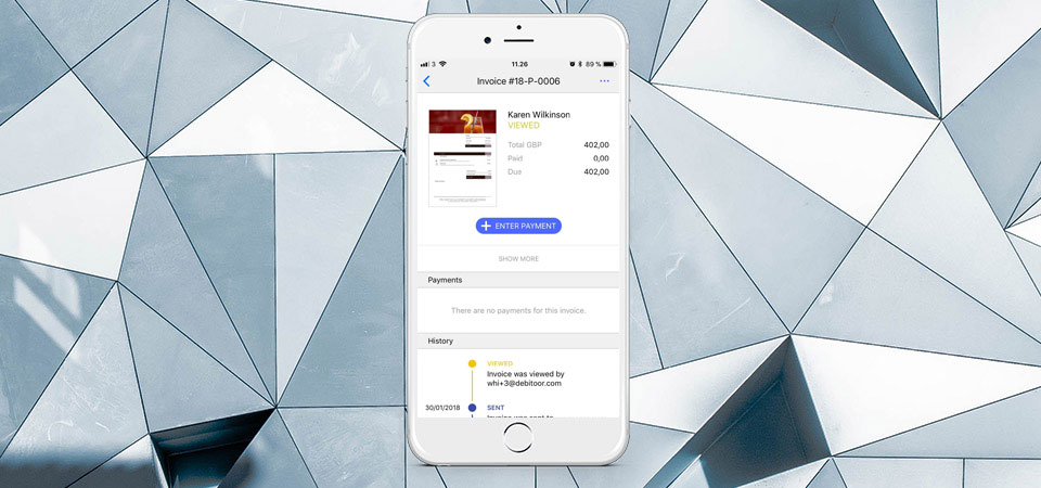 Debitoor invoicing software app for iPhone now gives you even more options in banking