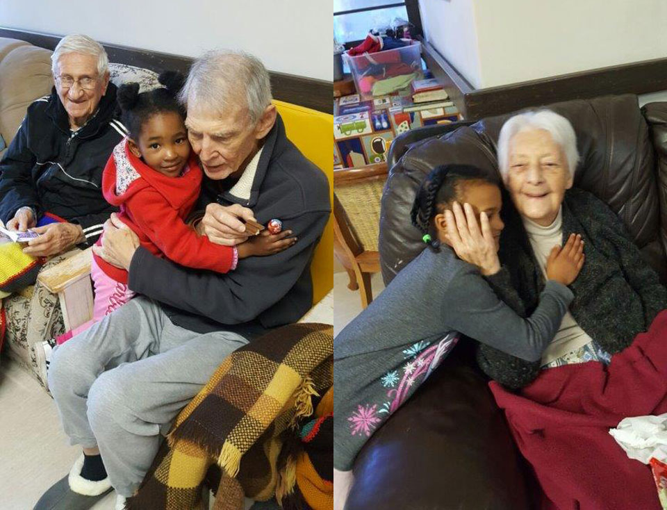 Children from Moss Kiddos visit a home for the elderly