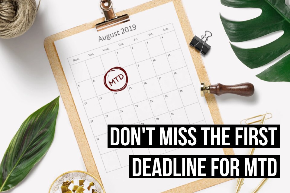 Don't miss the August 7th deadline for online VAT Returns under Making Tax Digital. Sign up to Debitoor Making Tax Digital software today.